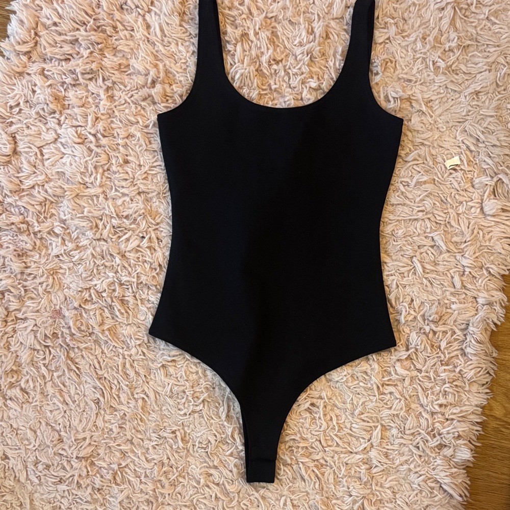 women Black Scoop Neck One-Piece Bodysuit Size  Small